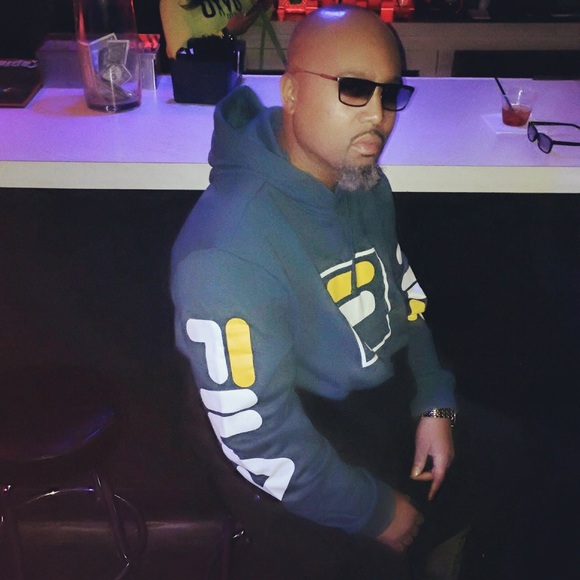 Meet your Posher, Bonny - Picture 1 of 1